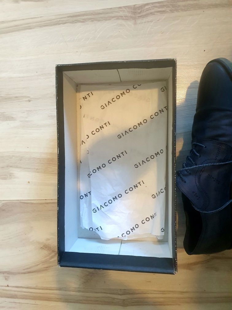 Piękne buty giacomo conti naturalna skóra