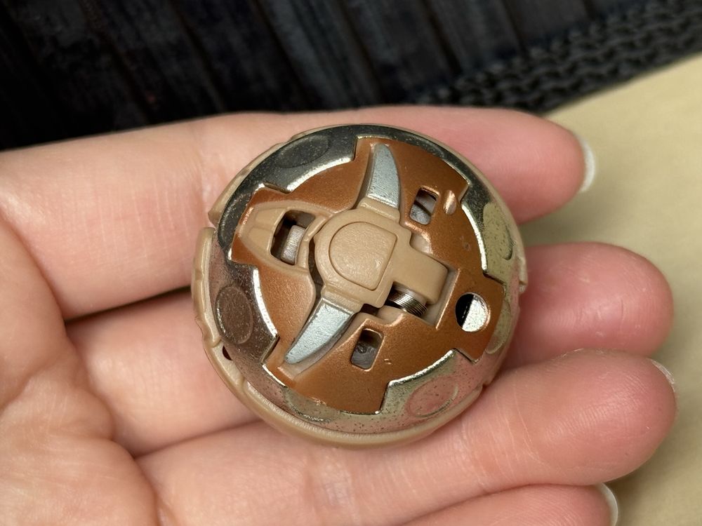 Bakugan bakugany Subterra Primo Vulcan