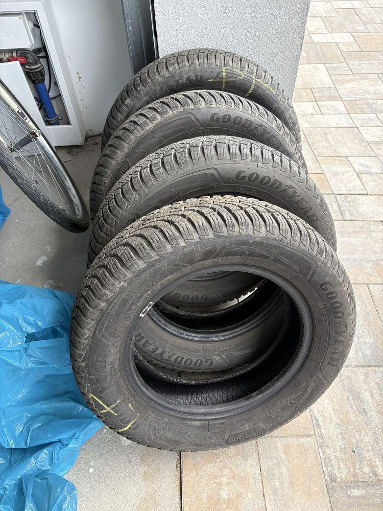 Opony zimowe GOODYEAR