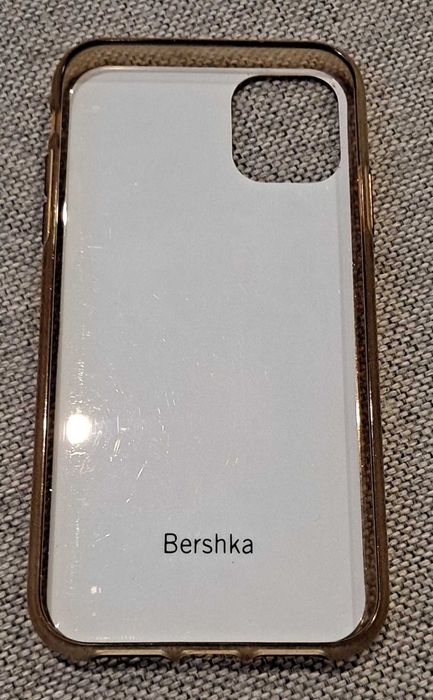 etui na iphone 11