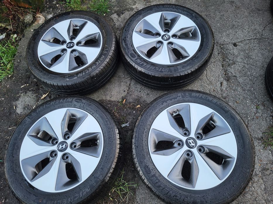 Felgi  16 5x114.3  kia   hyundai
