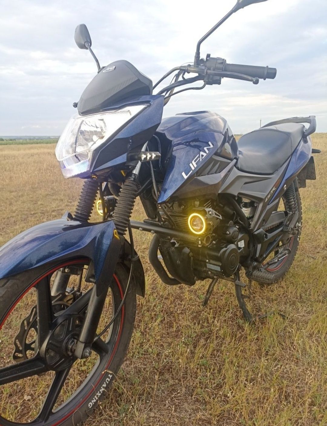 Срочно продается мотоцикл lifan 200 куб