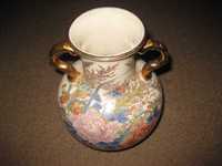 Jarro Decorativo/Colecionável em Porcelana Japonesa