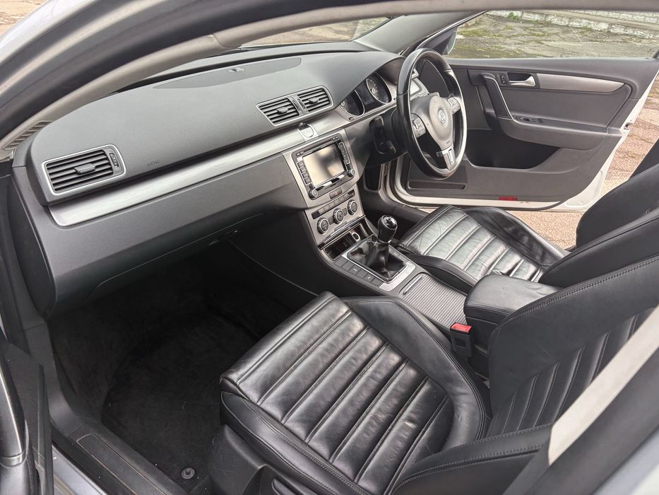 В Житомирі VW Passat B7 2013 1.6дизель праве кермо не розмитнений Жито