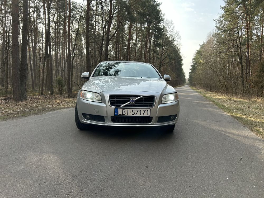 Volvo S80 II Summum 2.4 D5 136 kW | 2008 | Automat |  Zadban