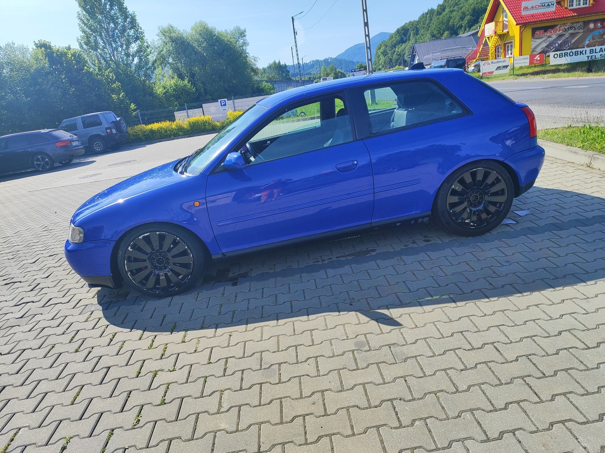 Audi A3 8l 1.8t 1999r czysta benzyna
Przebieg: 255tys km