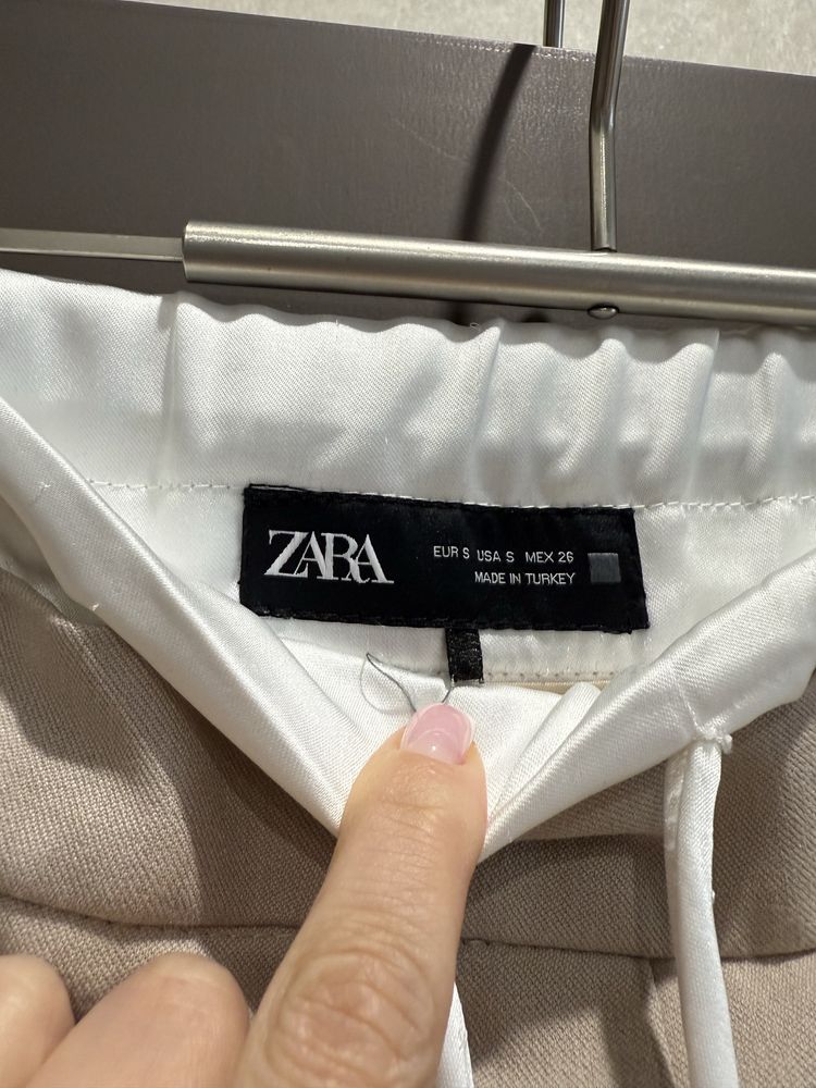Брюки Zara(розмір S)
