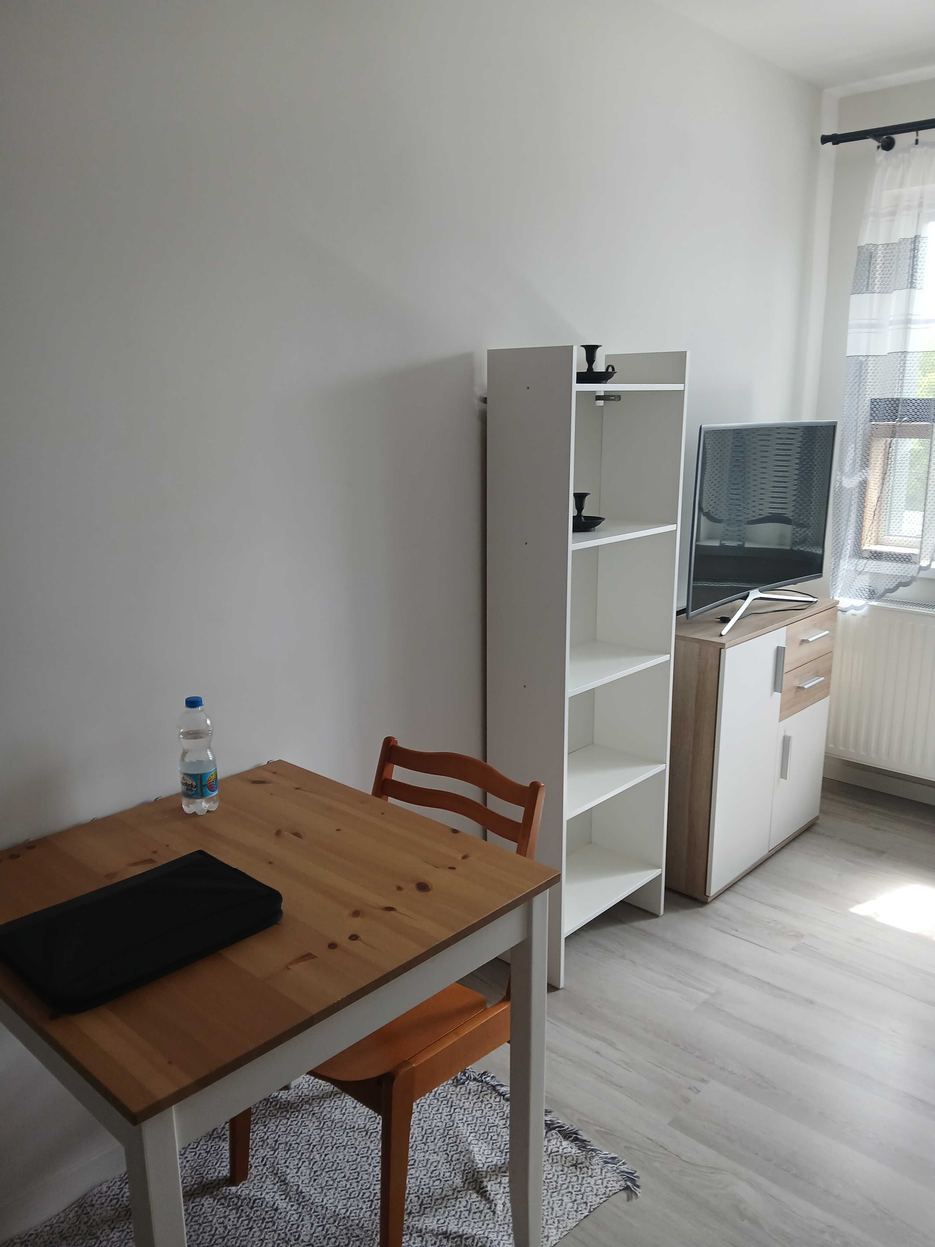 Ładna funkcjonalna kawalerka do wynajęcia Sołtysowicka Wrocław