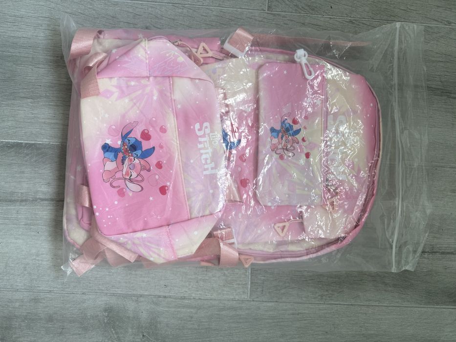Conjunto Mochila , estojo e lancheira Stitch