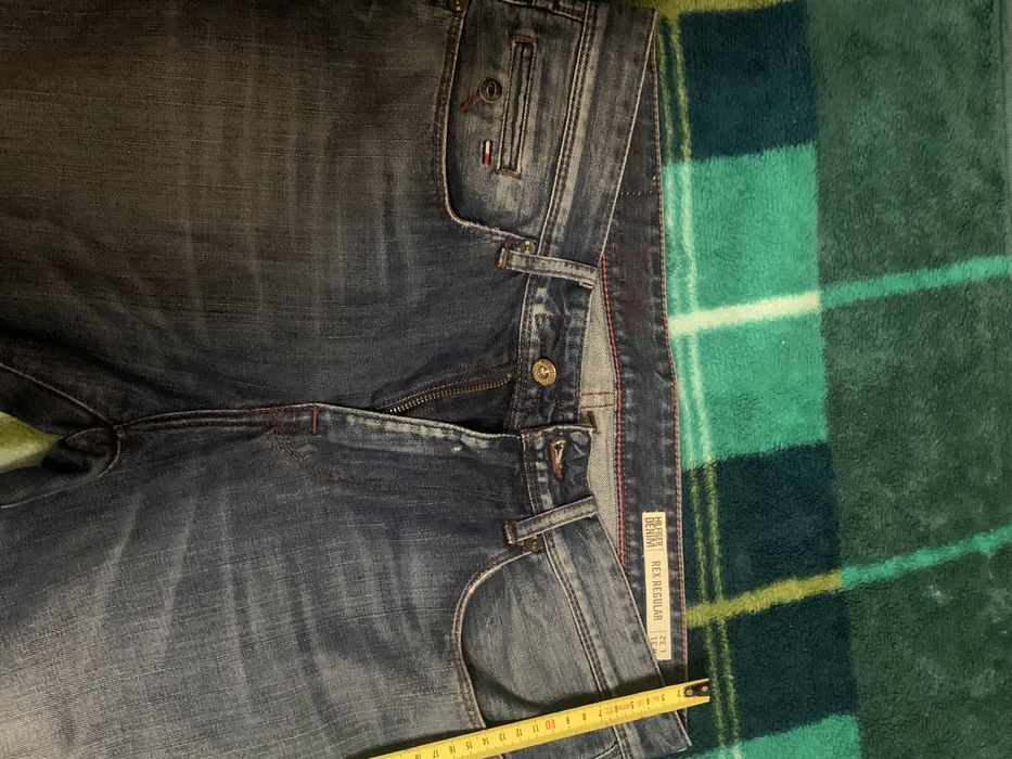 Джинсы Tommy Holfiger