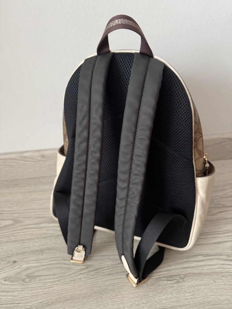 Mala mochila Coach