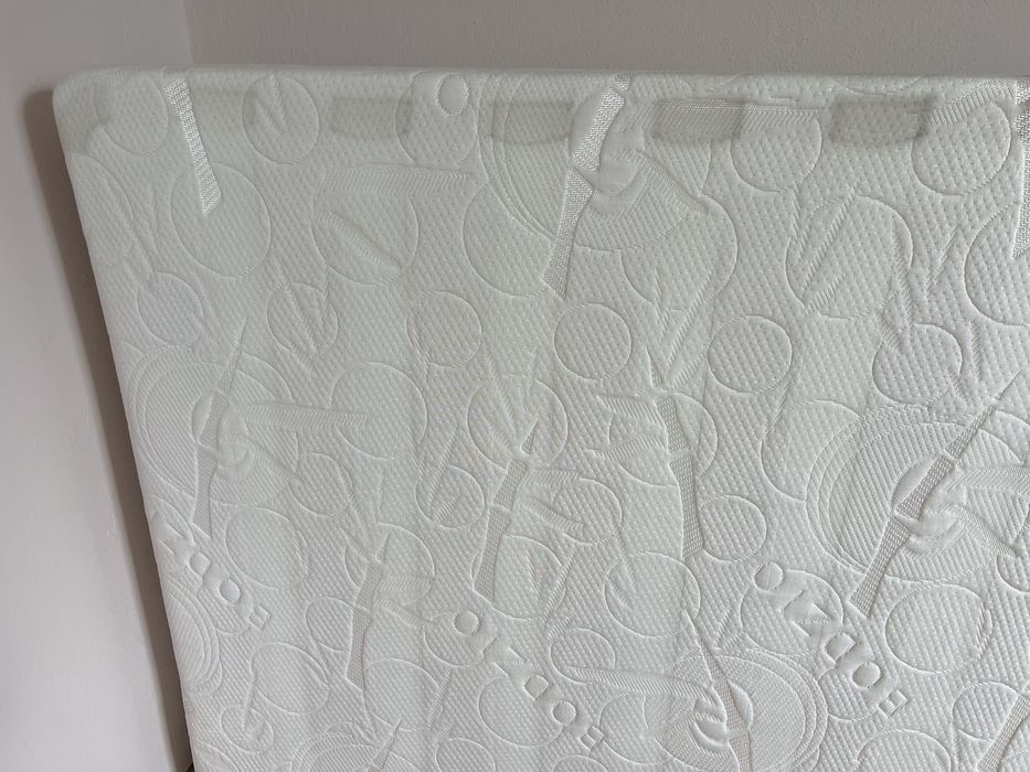 Łóżko Bodzio Aga 90x200cm z materacem bonellowym