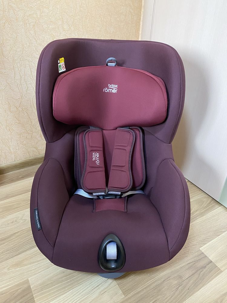 Автокрісло Britax-Romer TriFix2 i-Size Isofix с9міс.до4 років  до22 кг