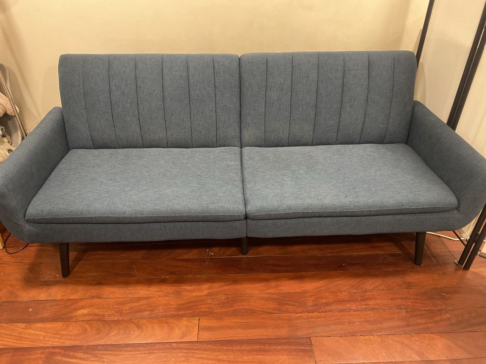 Sofa  azul  como novo (6 meses