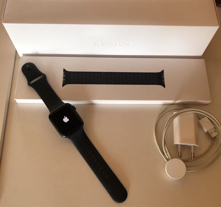 Apple Watch Series 5 44mm
