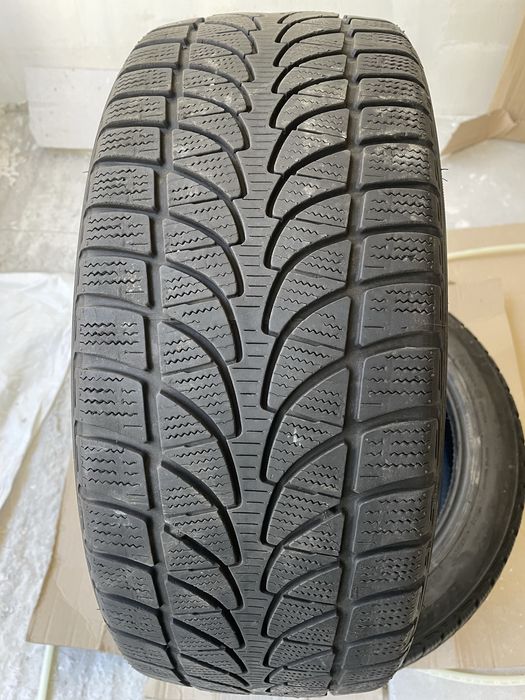Шини зимові 215/45 R17 Bridgestone Blizzak