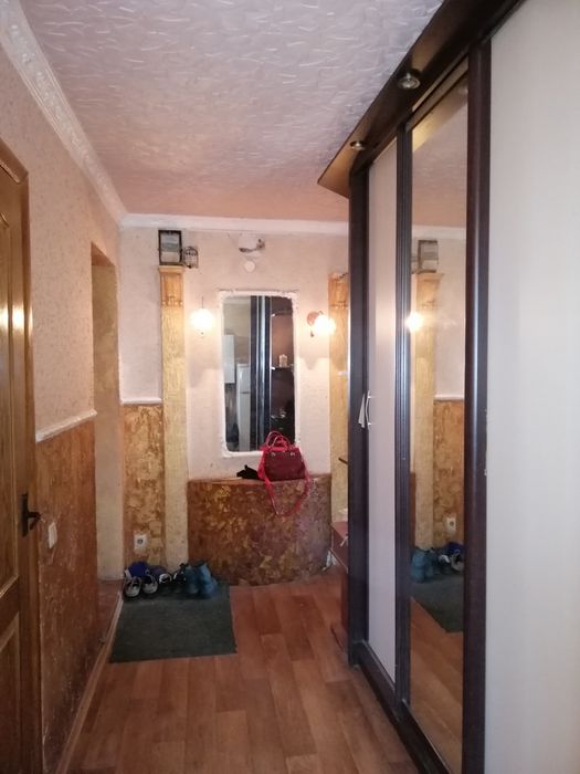 Продам 2 комнатную квартиру в Новомосковсковском районе. Мелиоративное