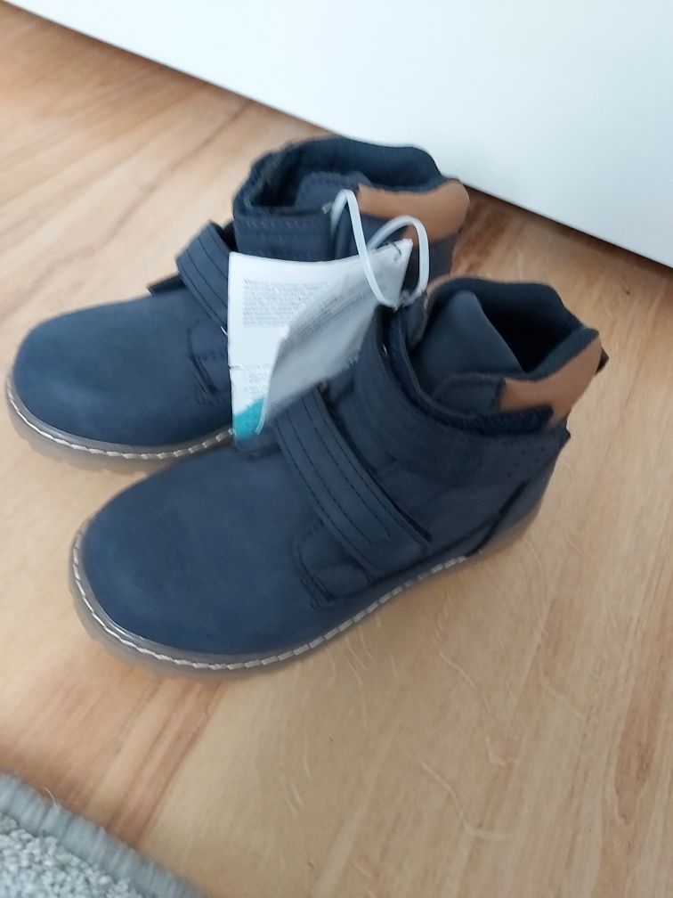 Buty wiosenne trzewiki botki r 28