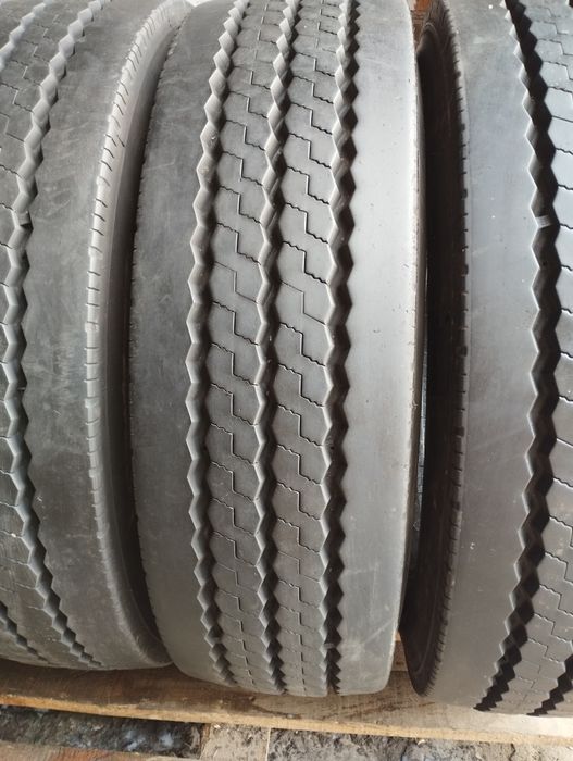 Шини вантажні 275/70/22.5 Hankook