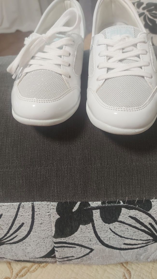Кросівки Fila 40 розмір
