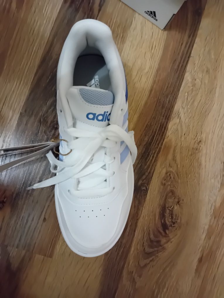 Buty adidas dziewczęce