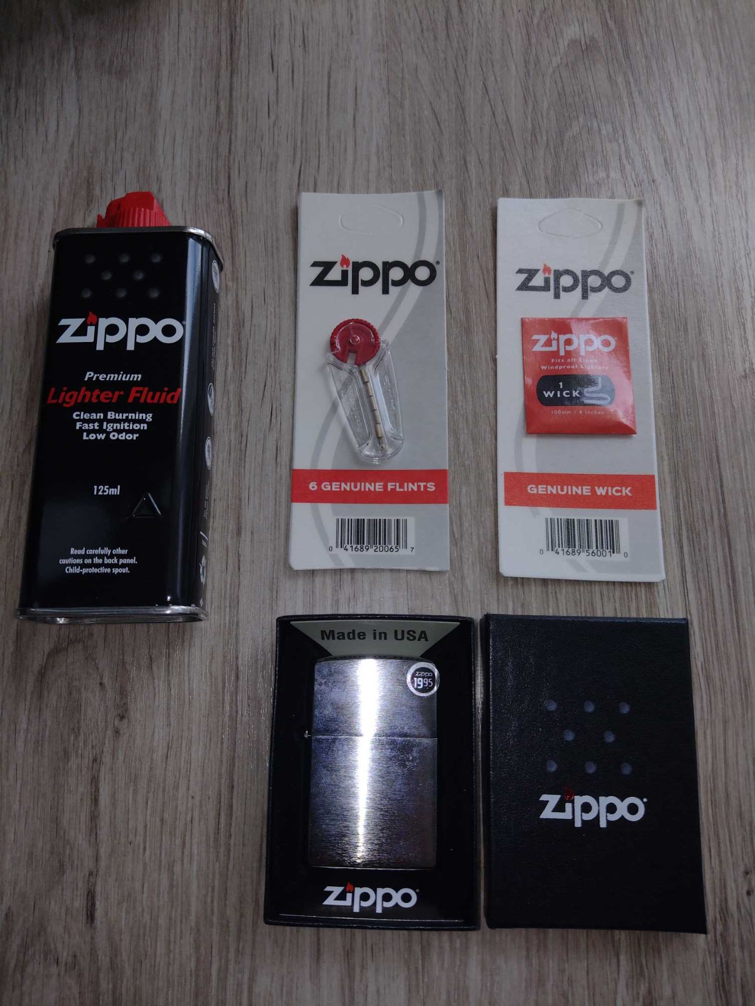 Sprzedam oryginalną zapalniczkę Zippo