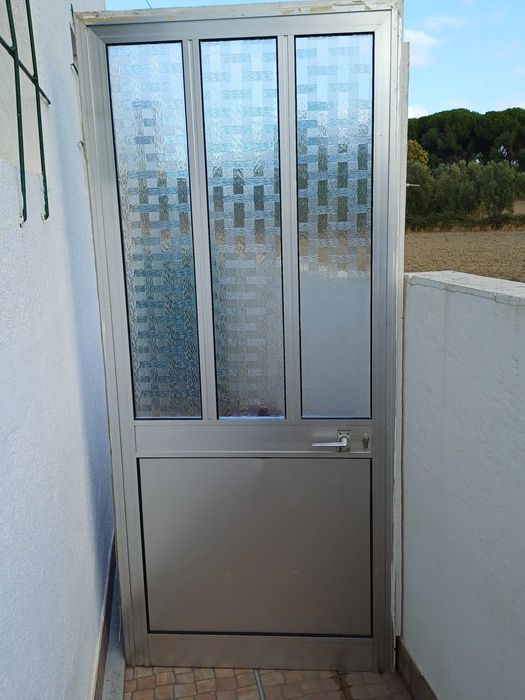 Porta de alumínio