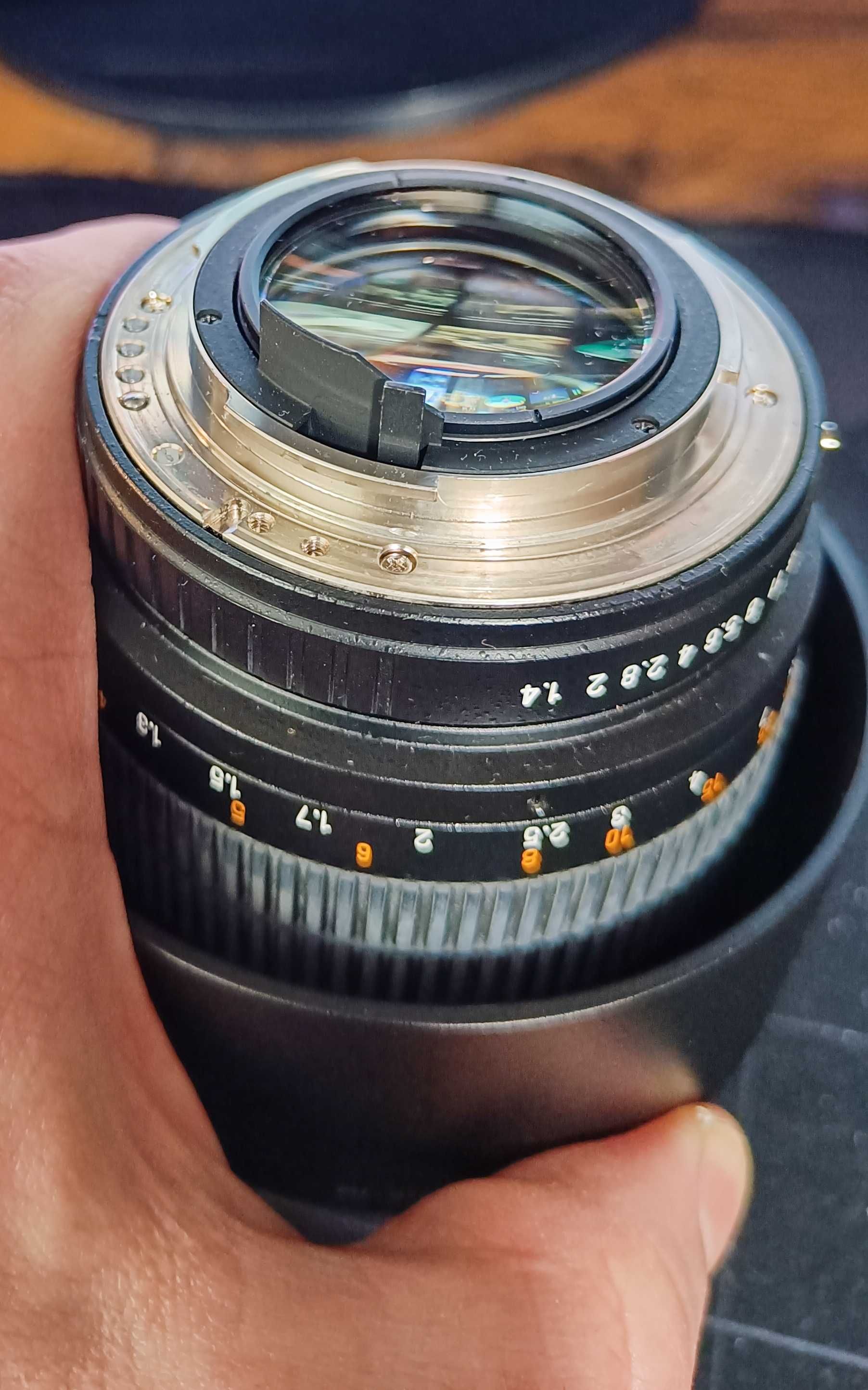 Samyang 85mm f1.4 Pentax K