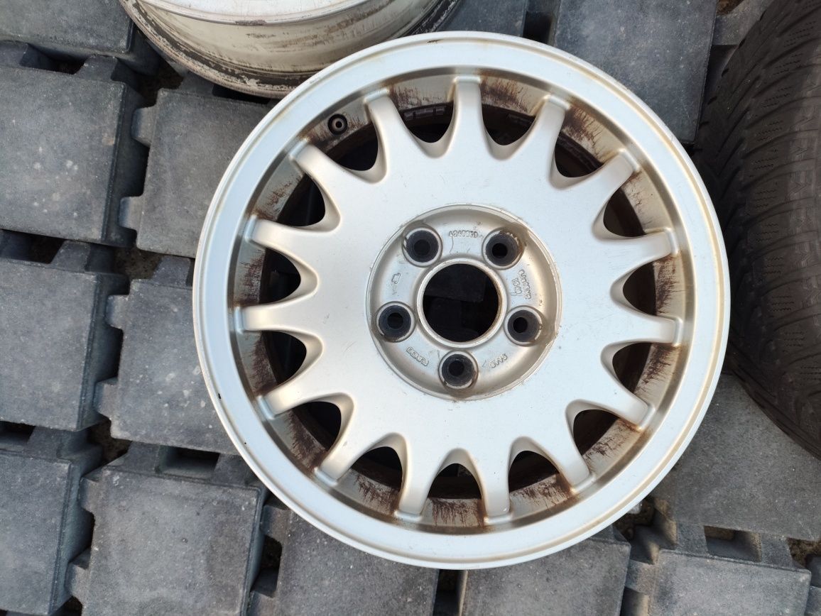 4 Felgi Saab 900, 93, 9-3, 6J x 15