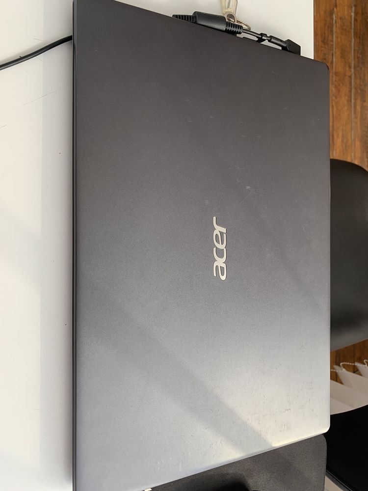 Acer Aspire 3 Full HD/128 SSD/ 12GB RAM/ UHD600