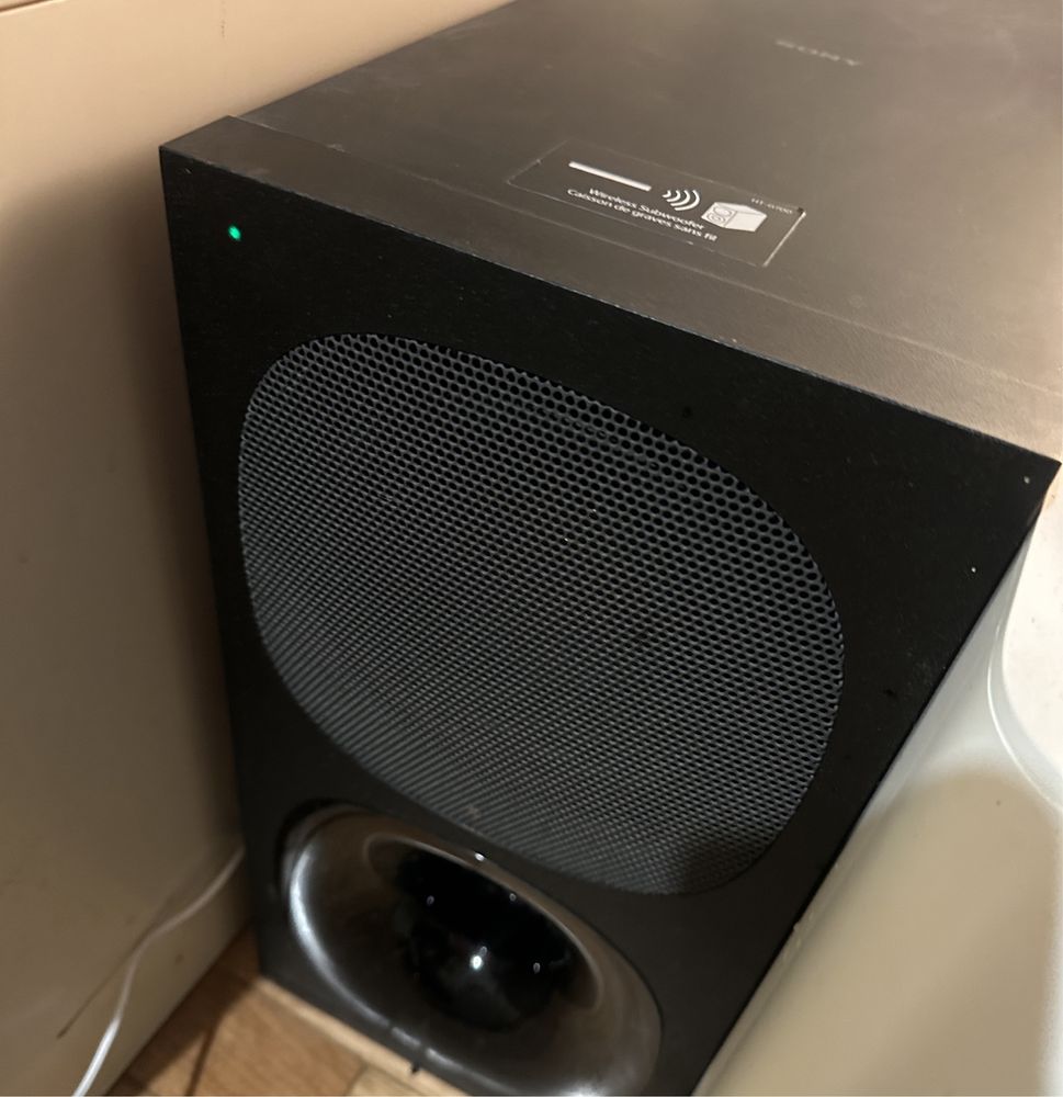 Soundbar sony HT-G700 3.1 com subwoofer sem fios
