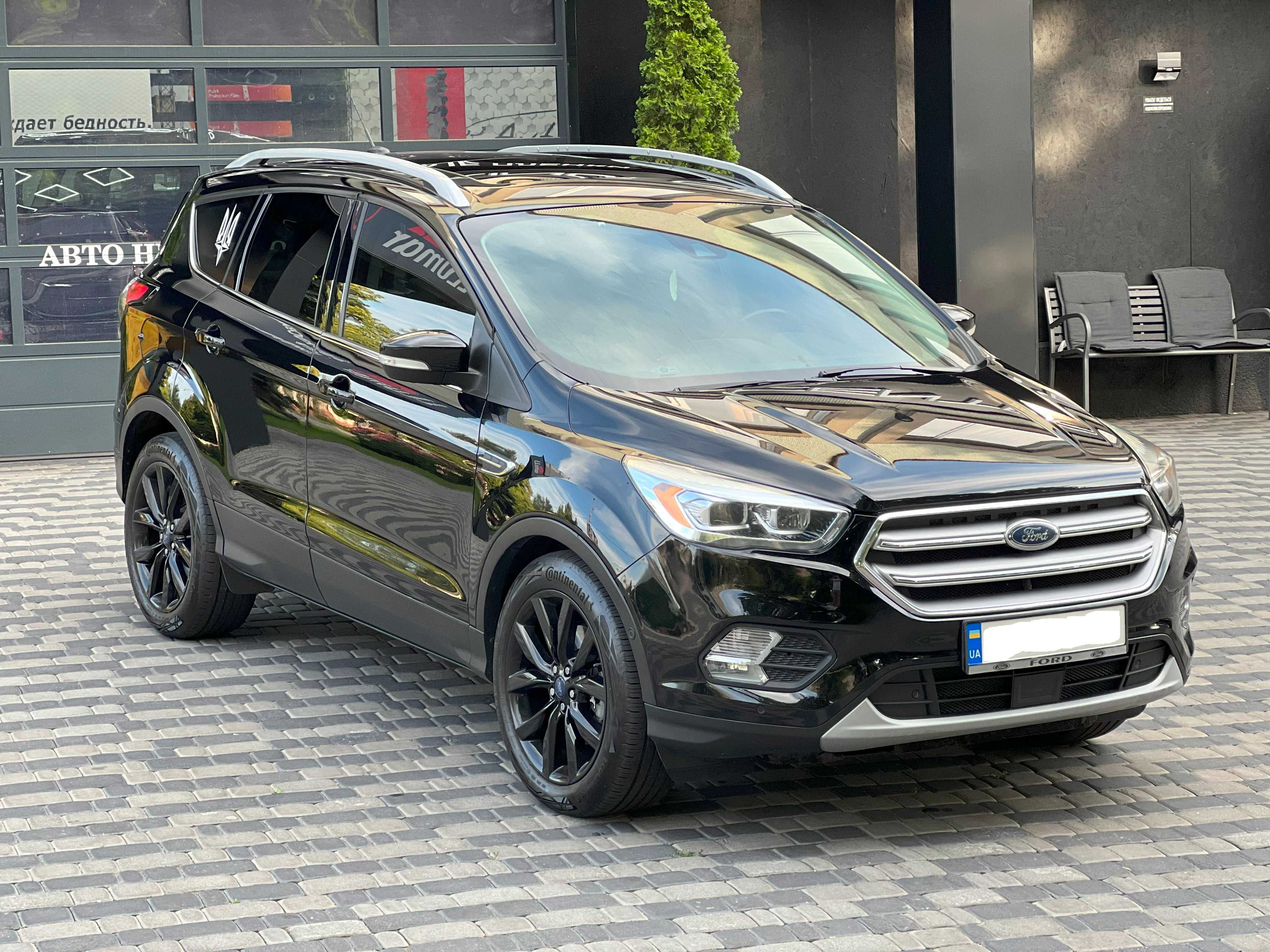 Ford Escape TITANIUM