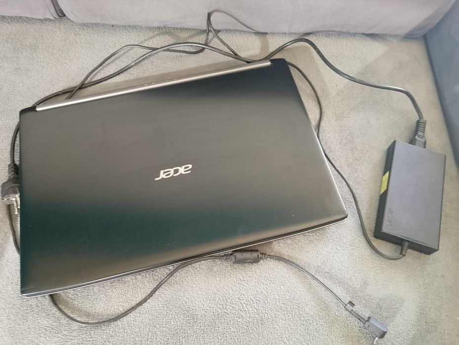 Acer ASPIRE 7 A717-71G-71GR uszkodzony