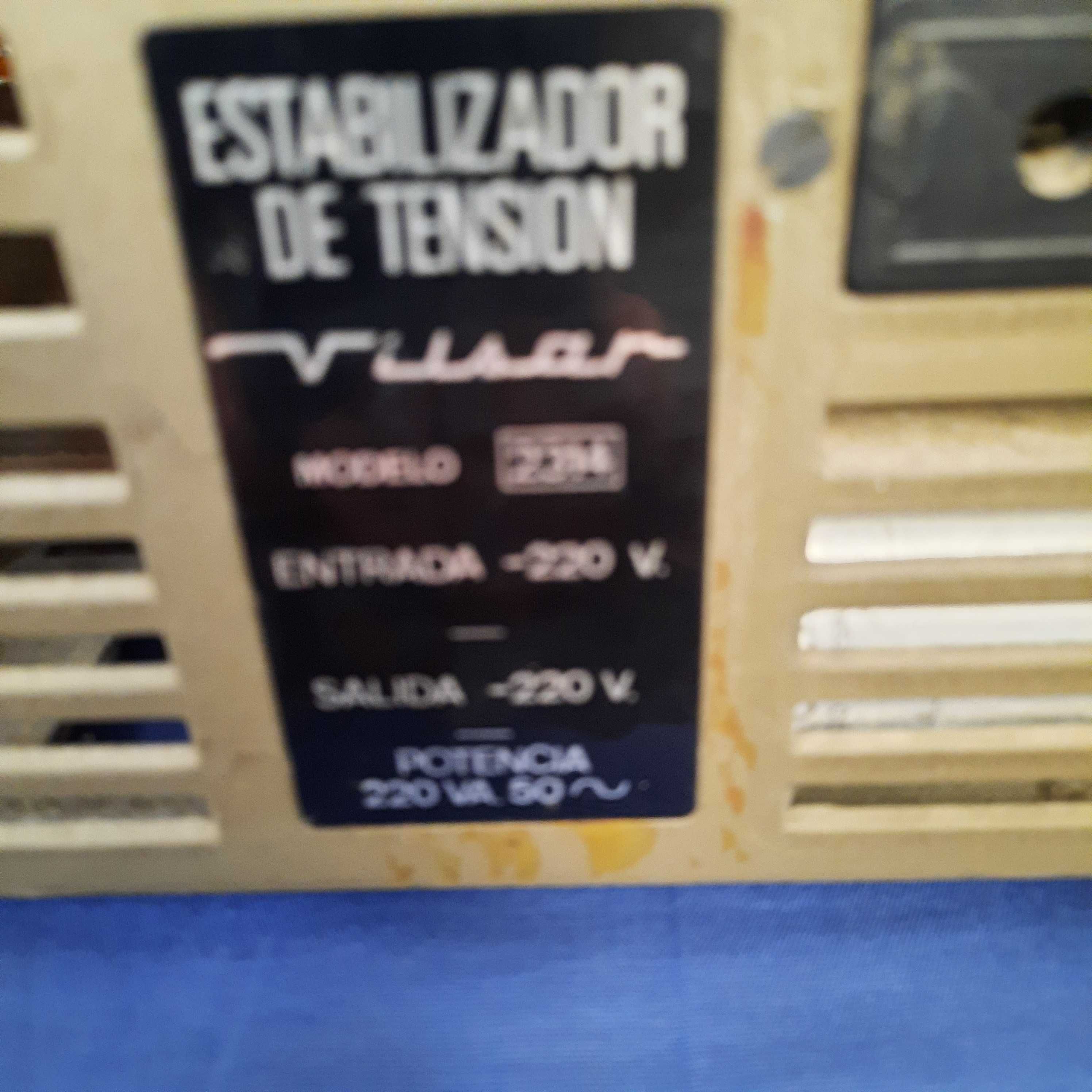Estabelizador de tensão de 220 V