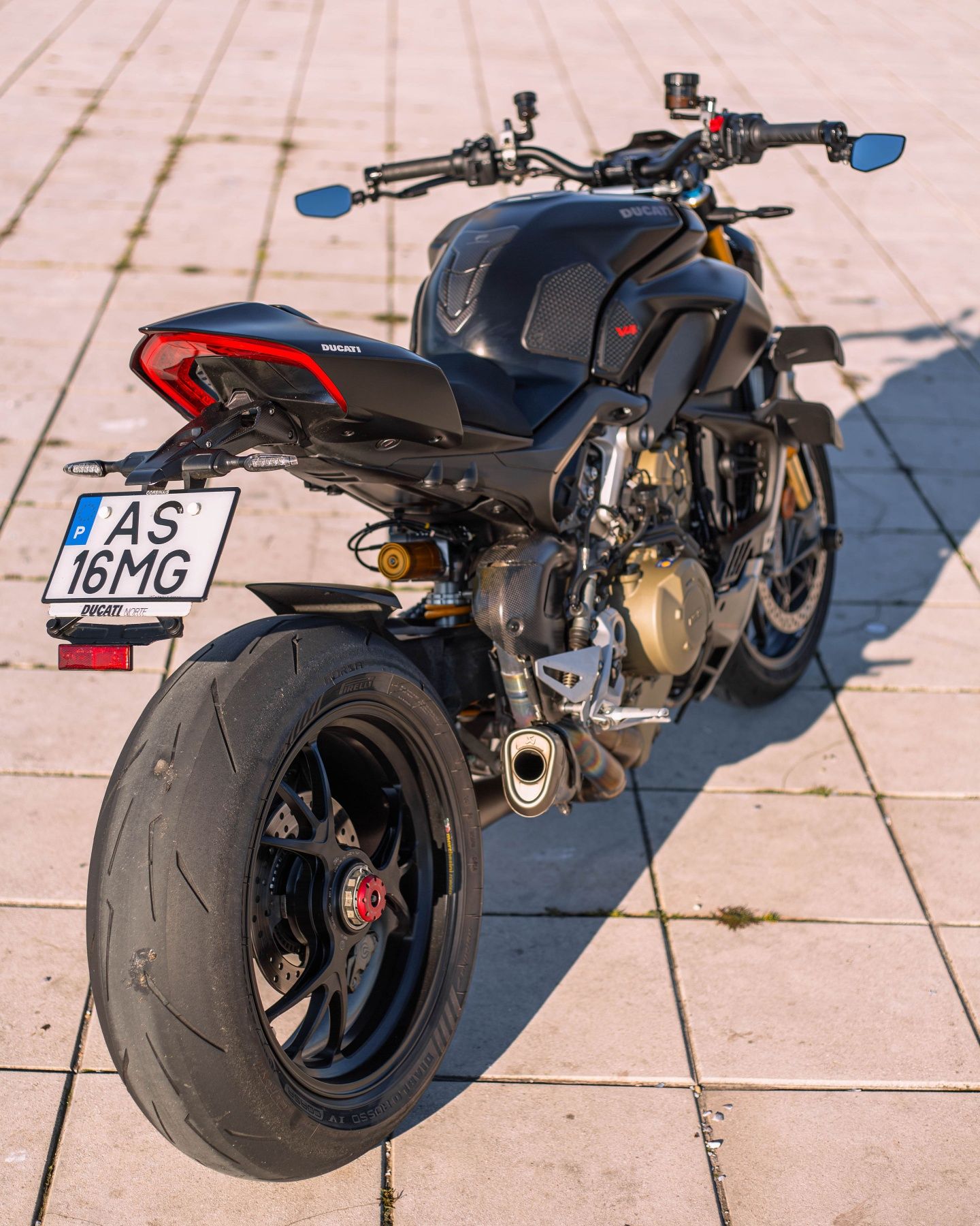 Streetfigther V4s