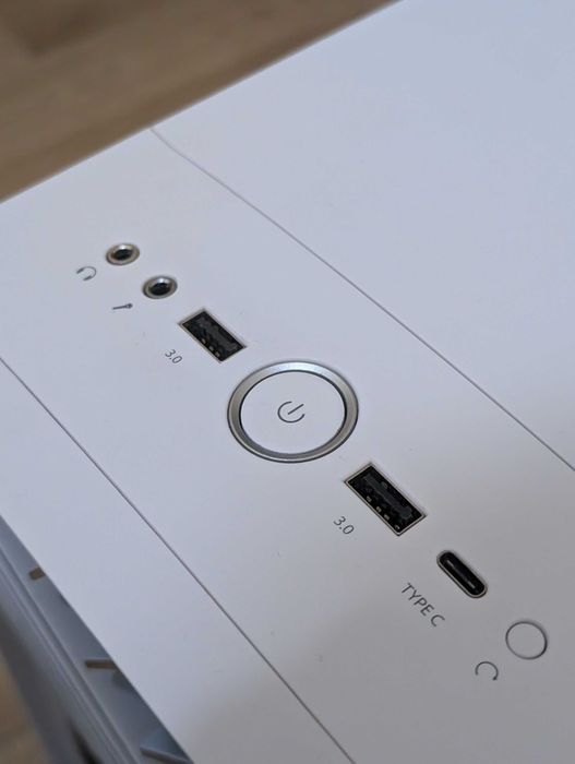 Корпус Fractal Design Torrent Nano White вживаний