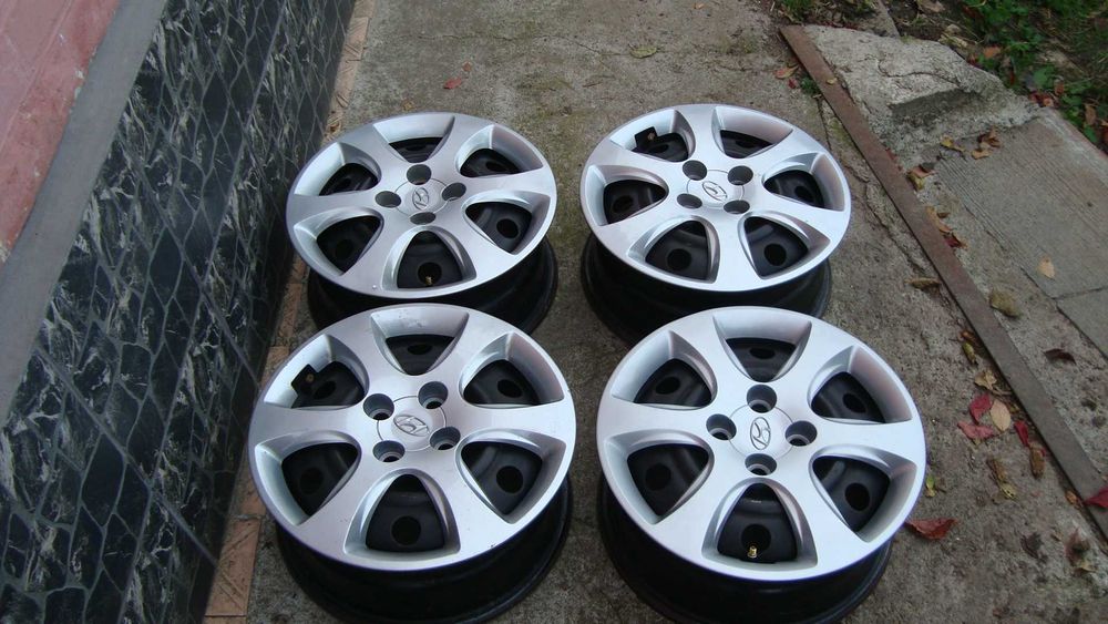 Продам колпаки акцент hyundai accent шp oт