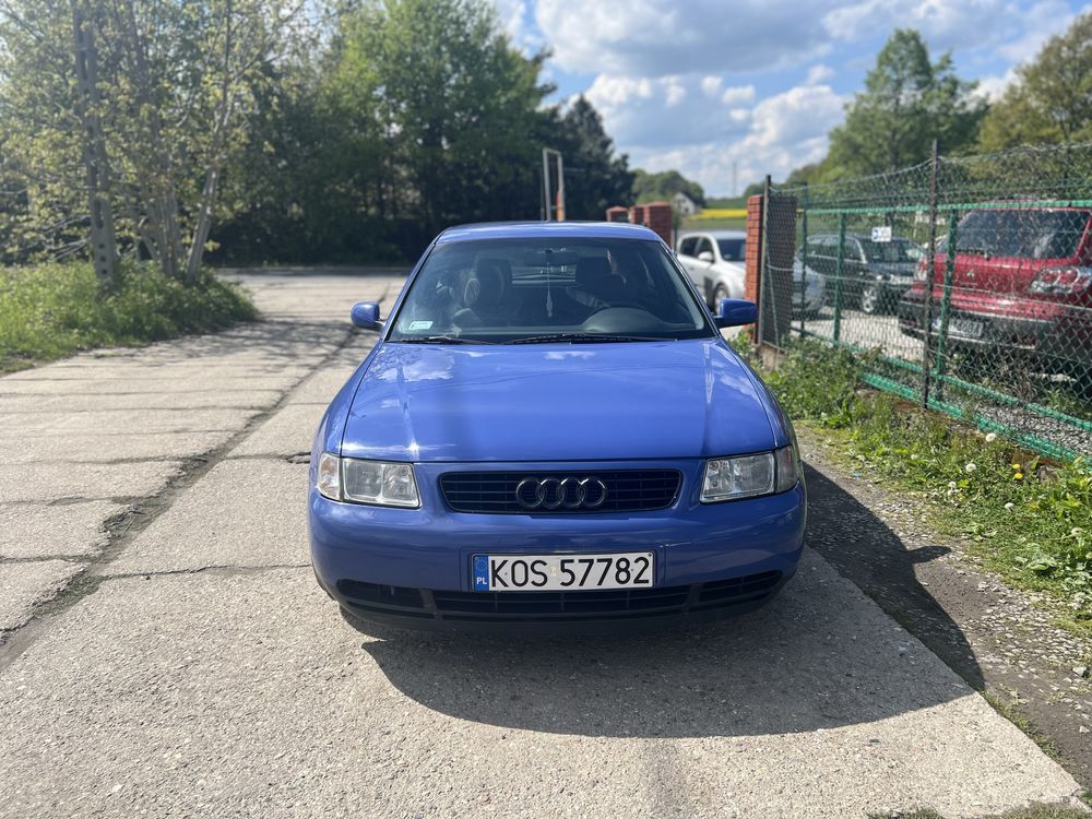 Audi A3 1.6 * 2000 rok