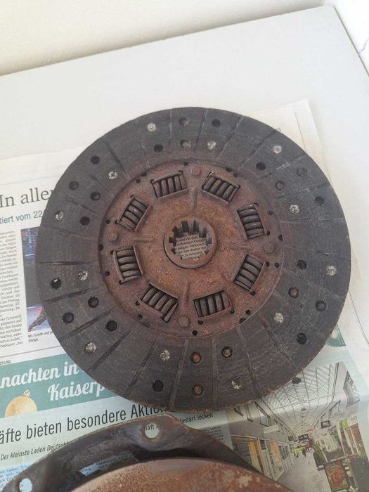 Диск щеплення нажимний Уаз (ст.зр).