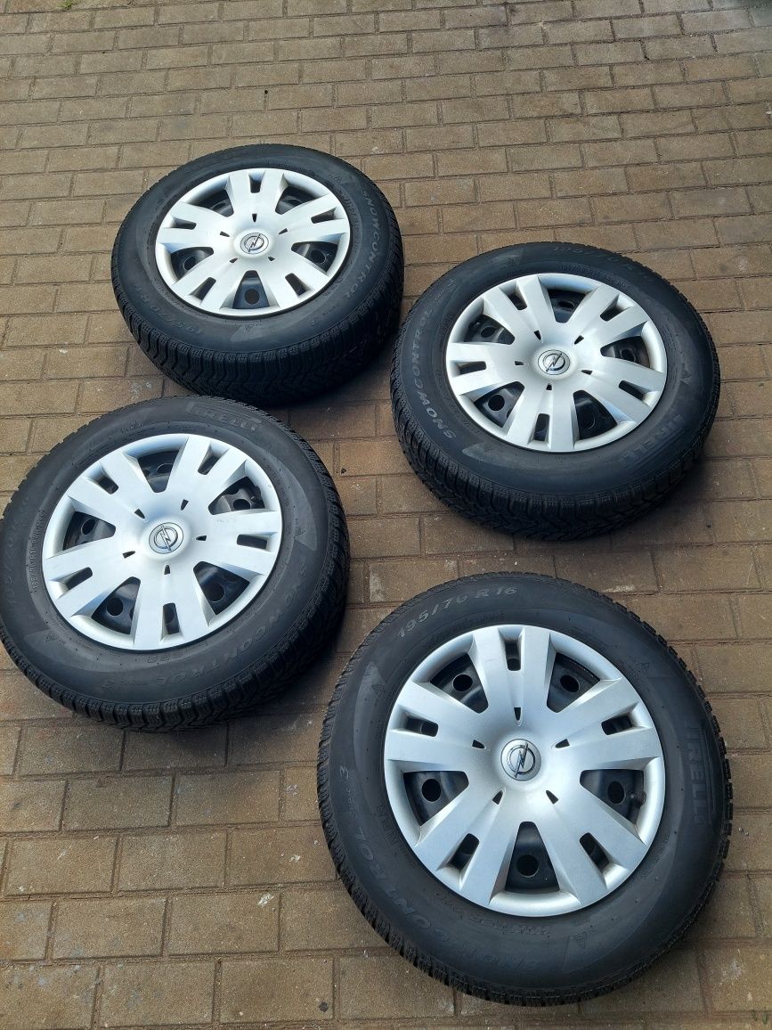 Komplet kół zimowych 5x105 Opel Mokka Pirelli 195 70 R16 94H  ok.7mm