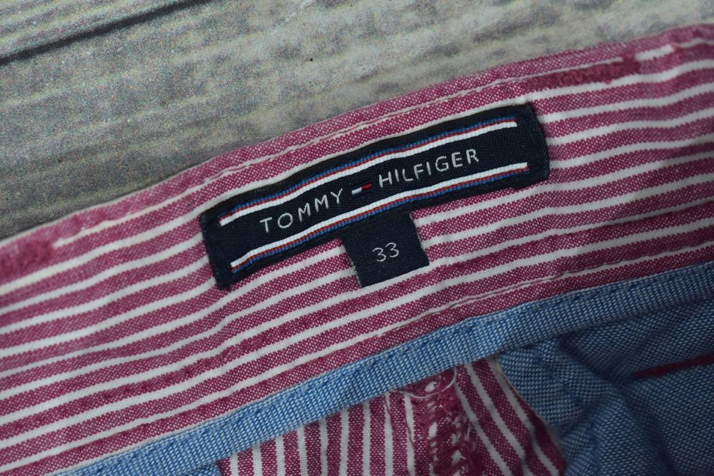 Tommy Hilfiger Spodenki Męskie Cargo Relaxed Fit 33