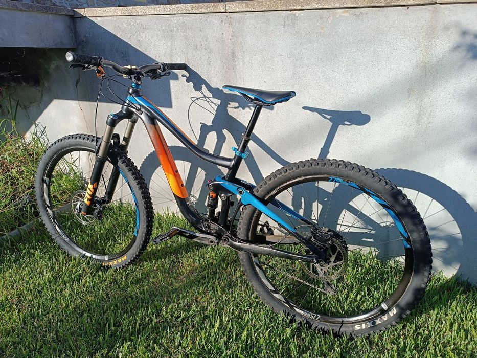 Bicicleta Giant trance. TAMBÉM ACEITO TROCAS