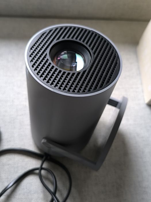 Mini projetor portátil HY300