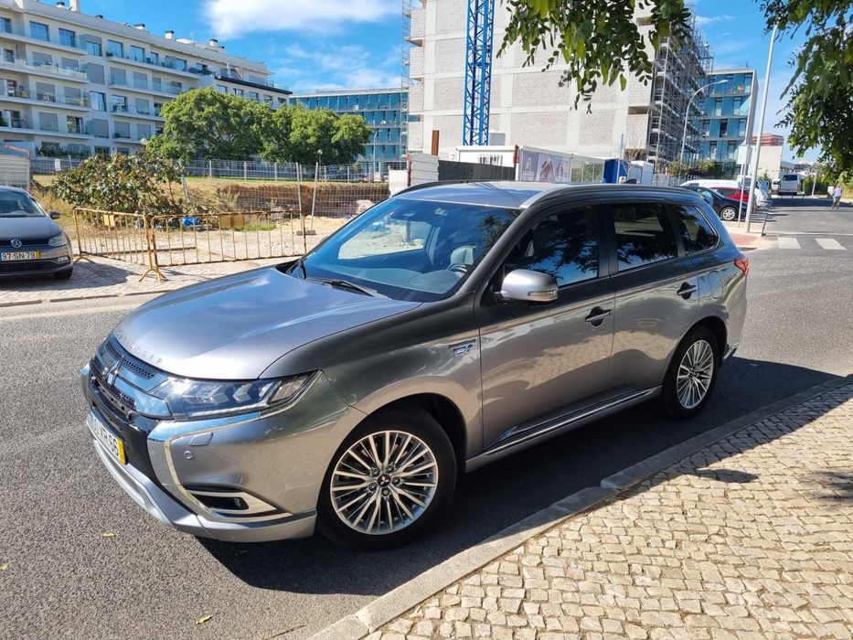 Mitsubishi Outlander PHEV