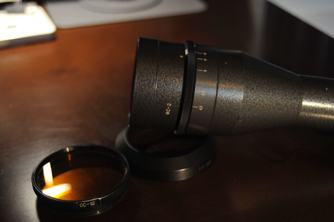 Obiektyw FS-2 300/4,5 + złączka Helios m42