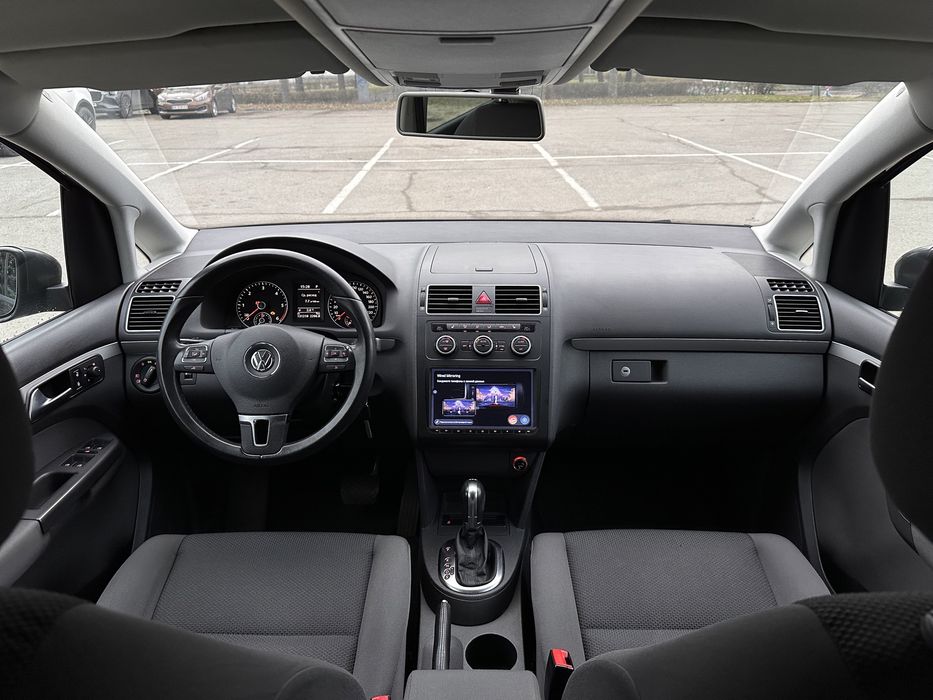 Volkswagen Touran 2014 2.0Tdi