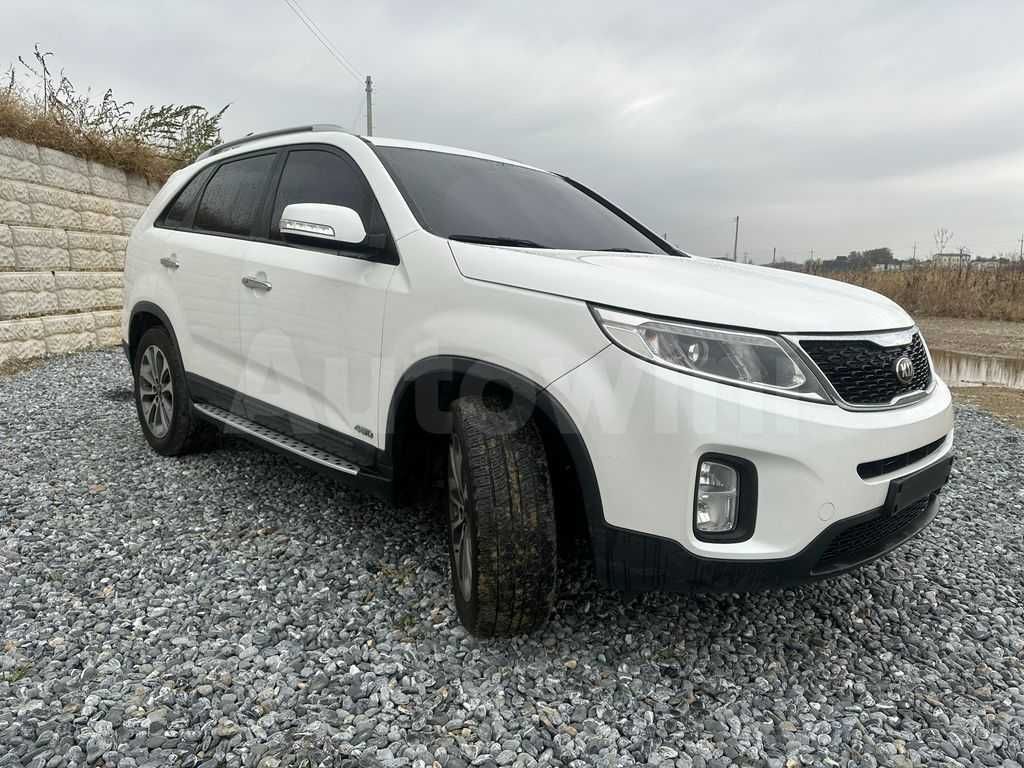 KIA SORENTO 2014 року Дизель 2.0 4WD