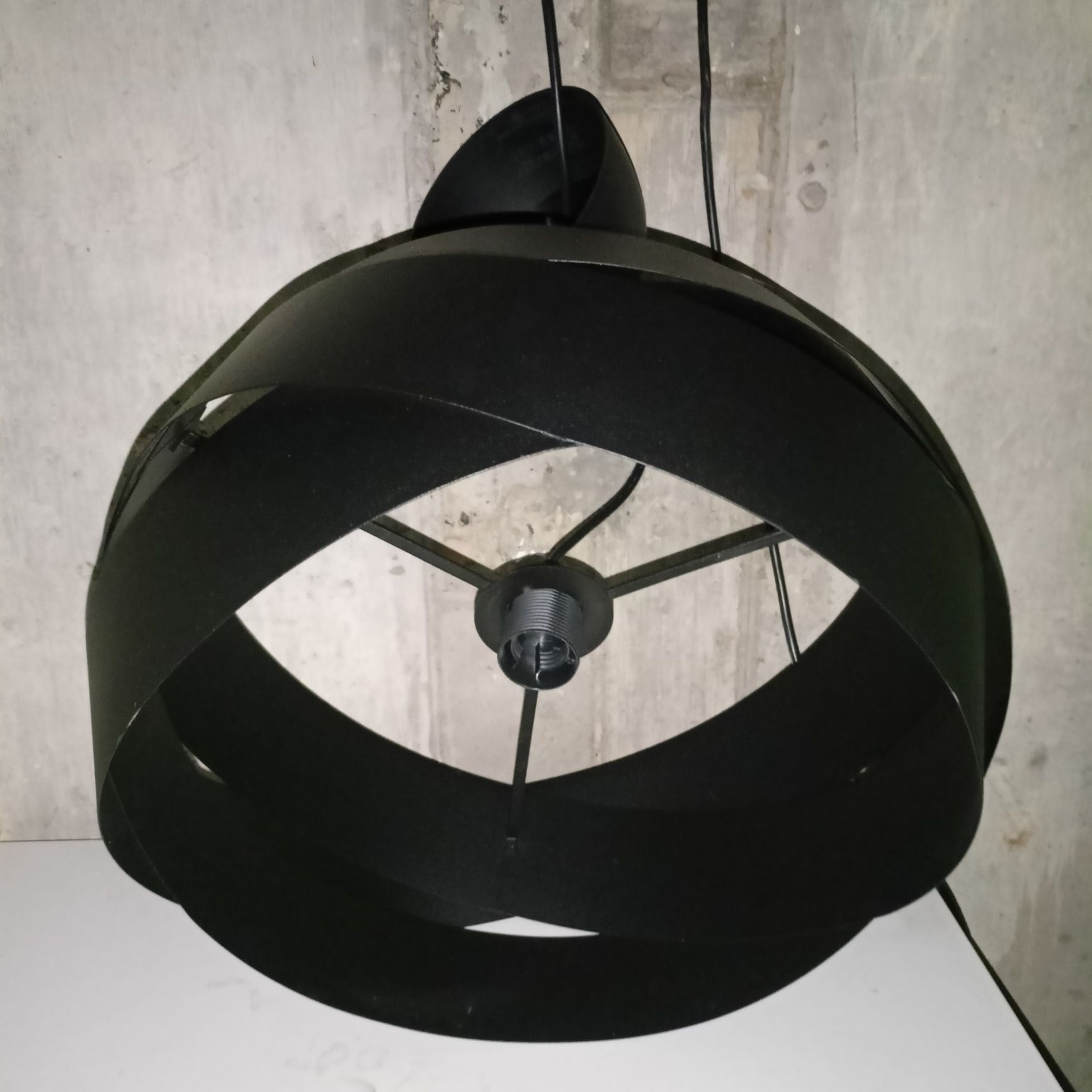 LAMPA sufitowa wisząca 42 cm  czarna , waza  na  owoce gratis !!