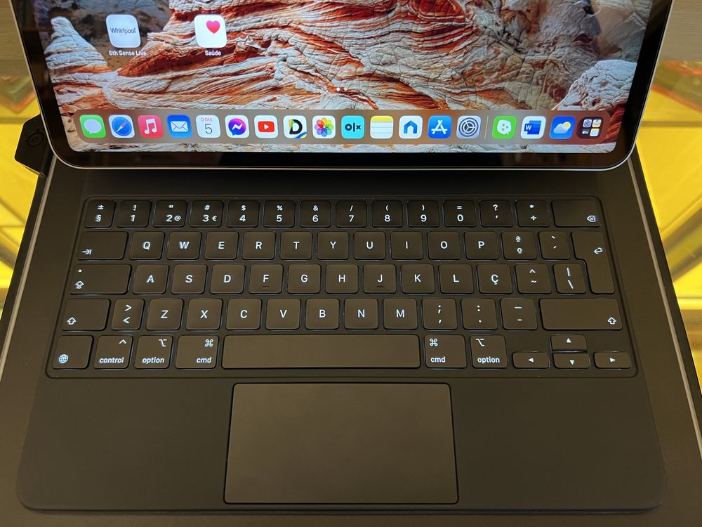 Apple Magic Keyboard PT para iPad Pro 12.9 3, 4, 5 e 6 geração teclado
