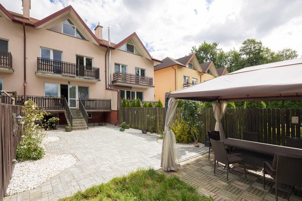 Komfortowy dom z ogrodem w Otwocku